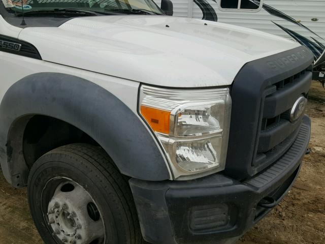 1FDUF5GT8CEB45464 - 2012 FORD F550 SUPER WHITE photo 9