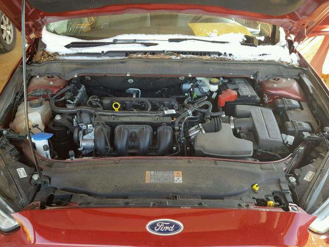 3FA6P0H70GR210458 - 2016 FORD FUSION SE BURGUNDY photo 7