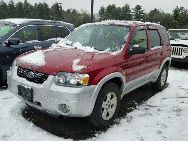 1FMYU96H45KC74253 - 2005 FORD ESCAPE HEV RED photo 2
