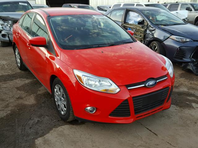 1FAHP3F29CL405128 - 2012 FORD FOCUS SE RED photo 1