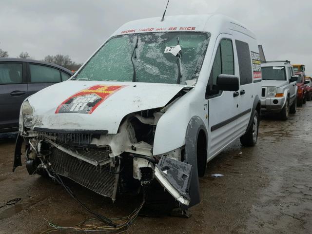 NM0LS6AN7AT017170 - 2010 FORD TRANSIT CO WHITE photo 2