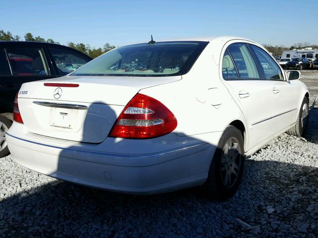 WDBUF65J64A398463 - 2004 MERCEDES-BENZ E 320 YELLOW photo 4