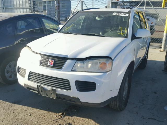 5GZCZ53476S812485 - 2006 SATURN VUE WHITE photo 2