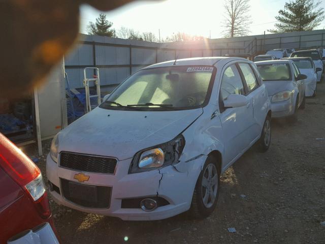 KL1TG6DEXBB145093 - 2011 CHEVROLET AVEO LT WHITE photo 2