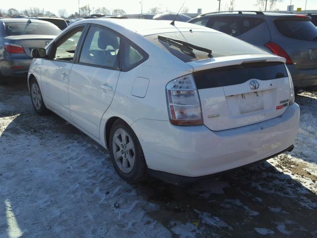 JTDKB20U987747925 - 2008 TOYOTA PRIUS WHITE photo 3