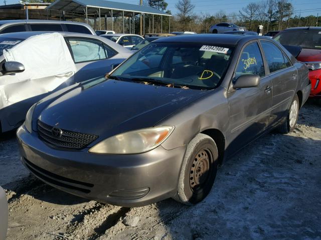 4T1BE32K32U530867 - 2002 TOYOTA CAMRY LE GRAY photo 2