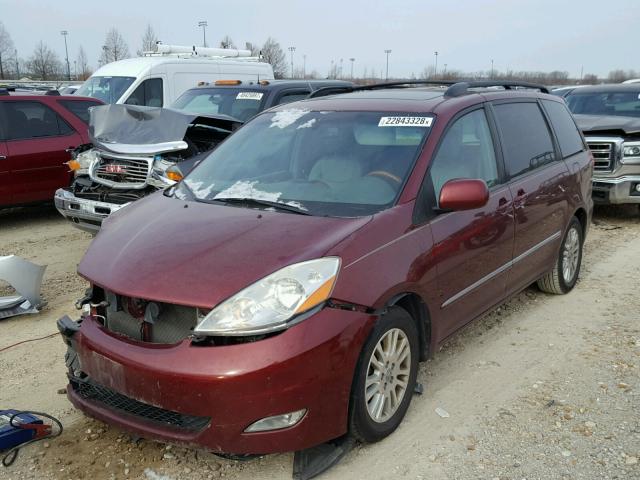 5TDZK22C48S128495 - 2008 TOYOTA SIENNA XLE BURGUNDY photo 2