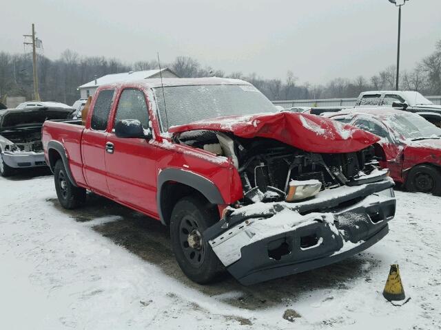 1GCEK19V06E111065 - 2006 CHEVROLET SILVERADO RED photo 1