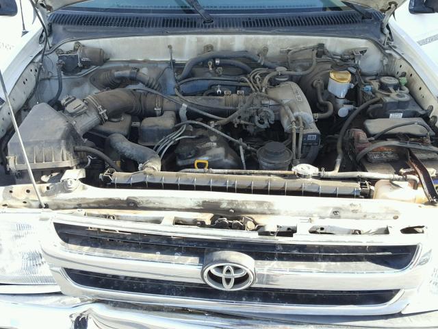 4TAVL52NXXZ448735 - 1999 TOYOTA TACOMA XTR WHITE photo 7