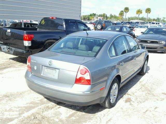 WVWPD63B54E188302 - 2004 VOLKSWAGEN PASSAT GLS GRAY photo 4