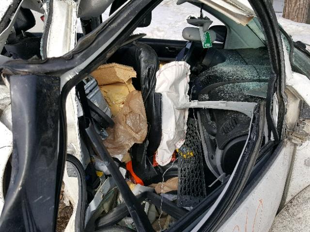 3VWCD21C51M444833 - 2001 VOLKSWAGEN NEW BEETLE 白色 照片 5