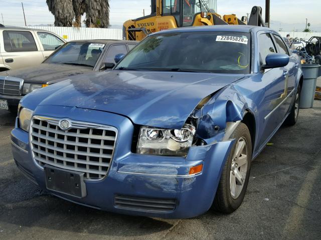 2C3LA43R07H773170 - 2007 CHRYSLER 300 BLUE photo 2