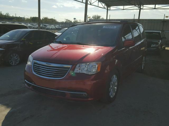 2C4RC1BG4ER246383 - 2014 CHRYSLER TOWN & COU RED photo 2