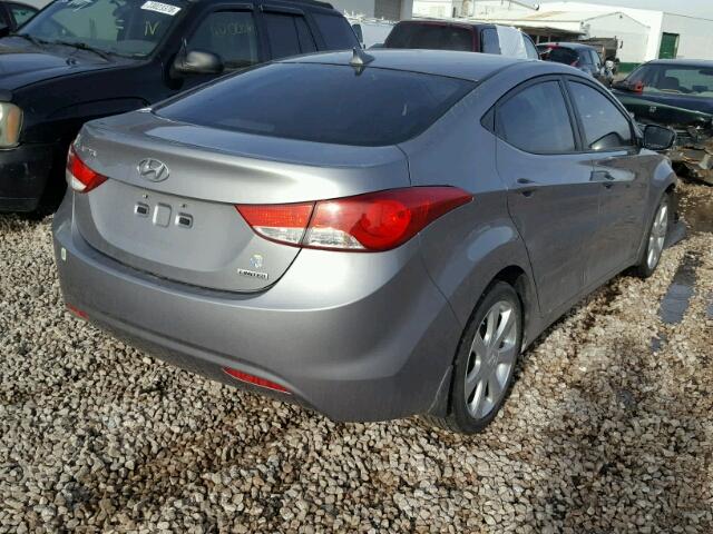 KMHDH4AEXDU800374 - 2013 HYUNDAI ELANTRA GL SILVER photo 4