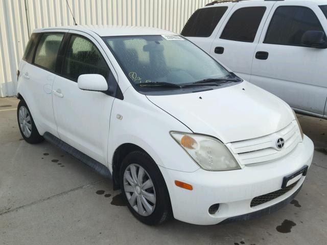 JTKKT624540075861 - 2004 TOYOTA SCION XA WHITE photo 1