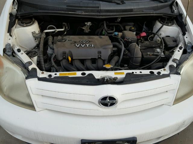 JTKKT624540075861 - 2004 TOYOTA SCION XA WHITE photo 7