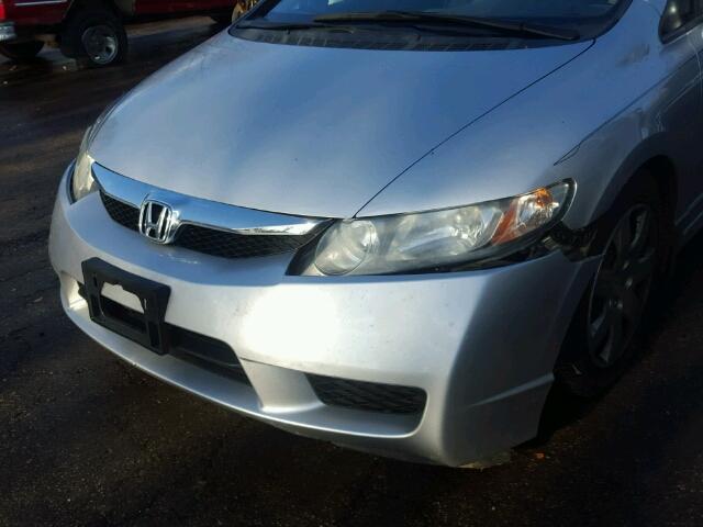 2HGFA1F58AH330550 - 2010 HONDA CIVIC LX SILVER photo 9