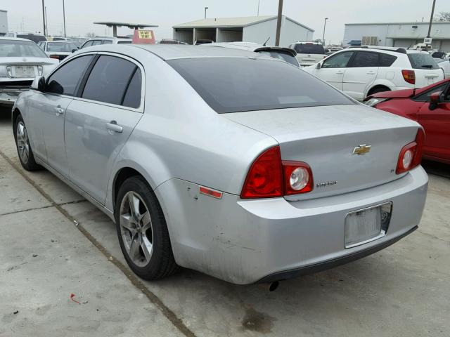 1G1ZH57B494111668 - 2009 CHEVROLET MALIBU 1LT SILVER photo 3