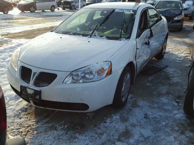 1G2ZF55BX64157599 - 2006 PONTIAC G6 SE WHITE photo 2