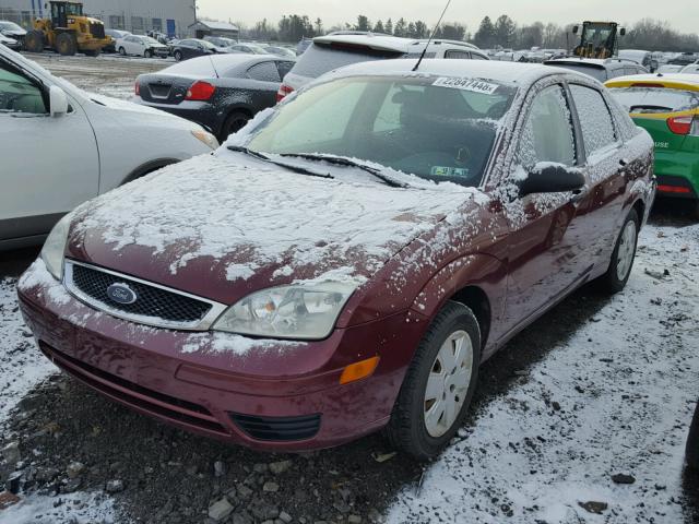 1FAHP34N67W184024 - 2007 FORD FOCUS ZX4 BURGUNDY photo 2