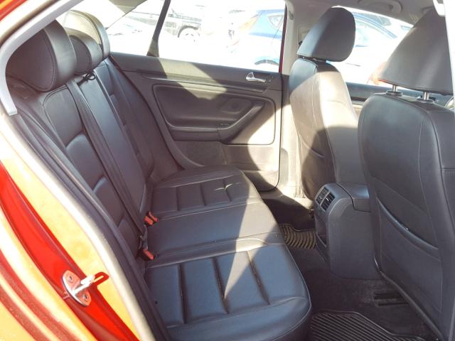 3VWRJ7AJ0AM027294 - 2010 VOLKSWAGEN JETTA WOLF RED photo 6