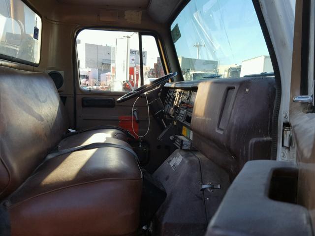 1HTAR1851EHA10213 - 1984 INTERNATIONAL S-SERIES 1 白色 照片 5