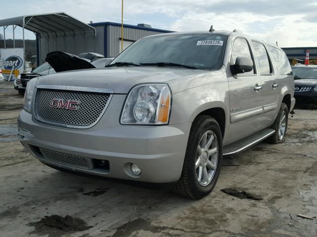 1GKFK66807J165656 - 2007 GMC YUKON XL D SILVER photo 2