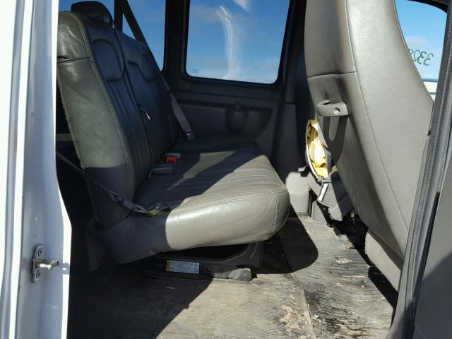 1GNZGXFA6E1159027 - 2014 CHEVROLET EXPRESS G3 WHITE photo 6