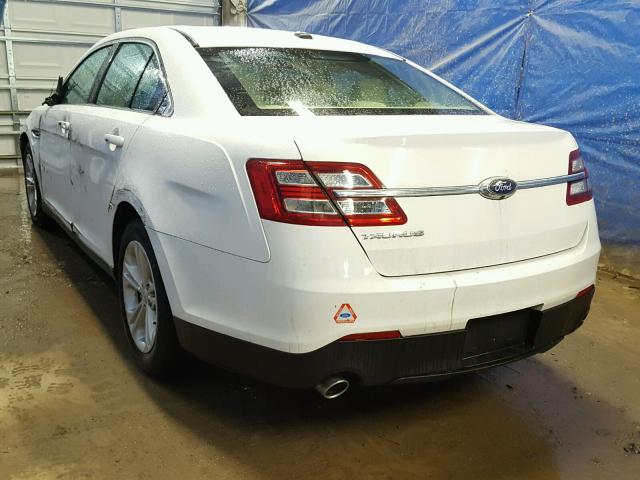 1FAHP2D87GG137762 - 2016 FORD TAURUS SE WHITE photo 3