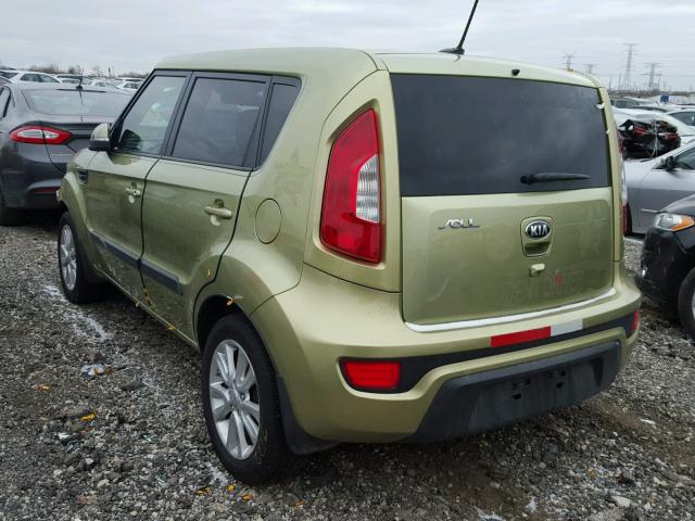 KNDJT2A63D7566029 - 2013 KIA SOUL + GREEN photo 3