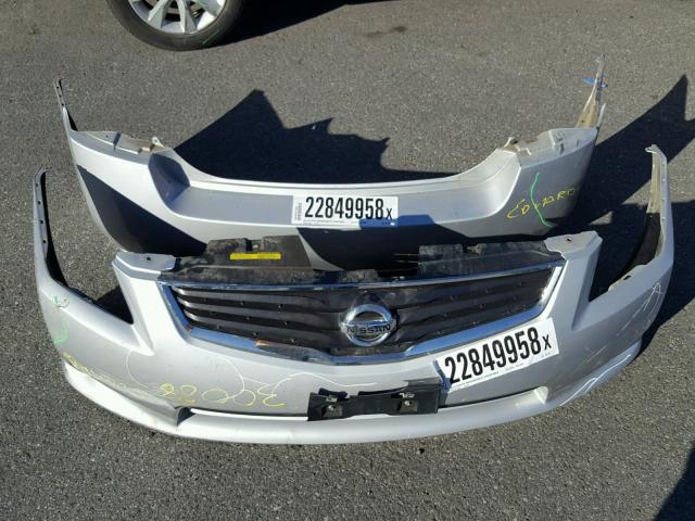 3N1AB6AP6BL661330 - 2011 NISSAN SENTRA 2.0 SILVER photo 9