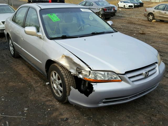 1HGCG66802A016206 - 2002 HONDA ACCORD EX SILVER photo 1