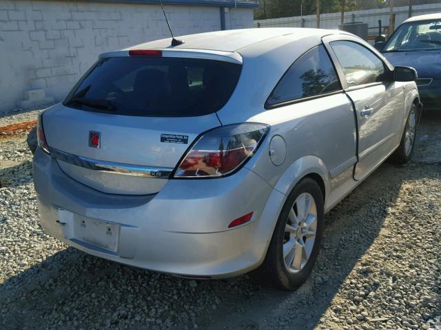 W08AT271X85133958 - 2008 SATURN ASTRA XR SILVER photo 4