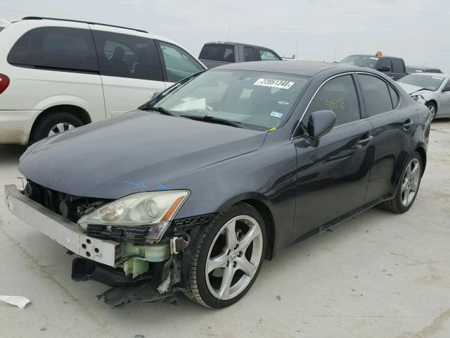 JTHBK262282061226 - 2008 LEXUS IS 250 GRAY photo 2