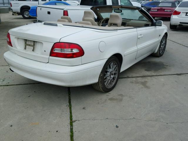 YV1NC62D93J035452 - 2003 VOLVO C70 HPT WHITE photo 4