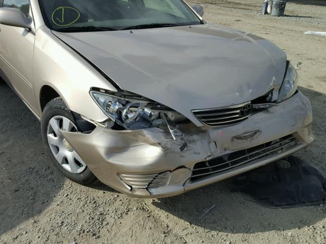 4T1BE32K85U395258 - 2005 TOYOTA CAMRY LE GOLD photo 9