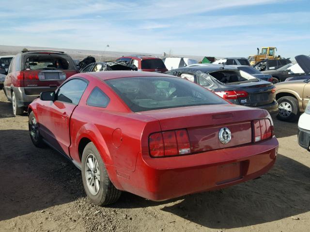 1ZVHT80N185158377 - 2008 FORD MUSTANG RED photo 3