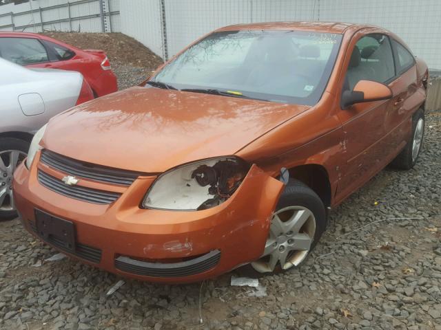 1G1AL15F277285468 - 2007 CHEVROLET COBALT LT ORANGE photo 2