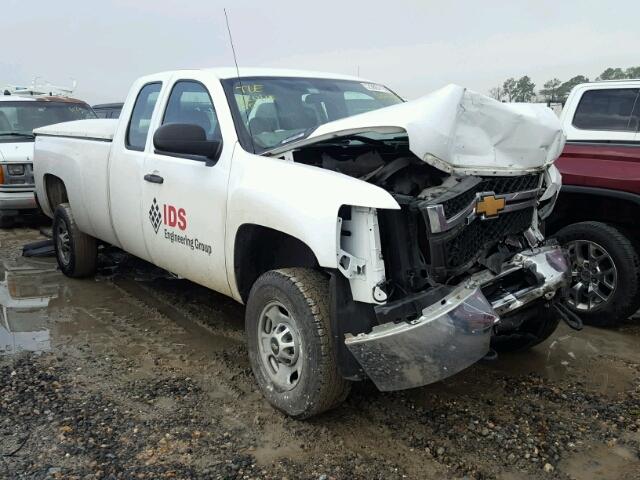 1GC2CVCG4DZ184317 - 2013 CHEVROLET SILVERADO WHITE photo 1