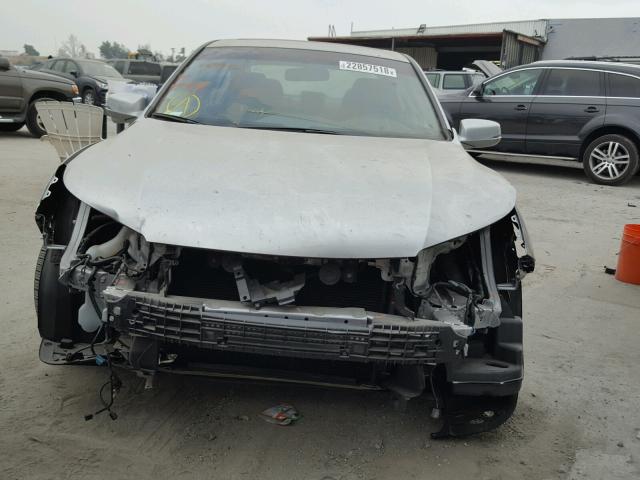 1HGCR2F74DA112207 - 2013 HONDA ACCORD EX SILVER photo 2