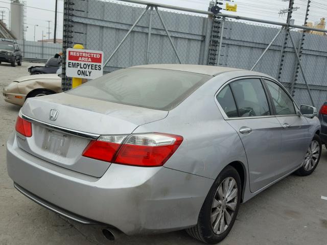 1HGCR2F74DA112207 - 2013 HONDA ACCORD EX SILVER photo 4