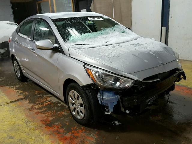 KMHCT4AE5HU323479 - 2017 HYUNDAI ACCENT SE SILVER photo 1