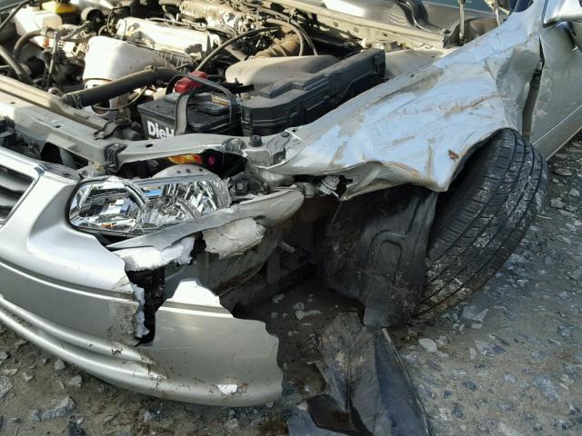 JT2BG22K710564947 - 2001 TOYOTA CAMRY CE SILVER photo 9