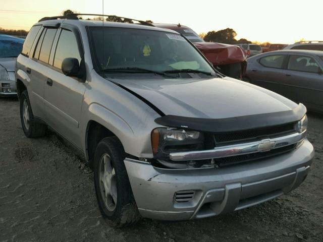 1GNDS13S372152410 - 2007 CHEVROLET TRAILBLAZE SILVER photo 1