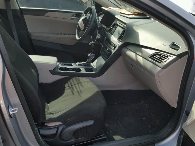 5NPE24AF7GH290390 - 2016 HYUNDAI SONATA SE GRAY photo 5