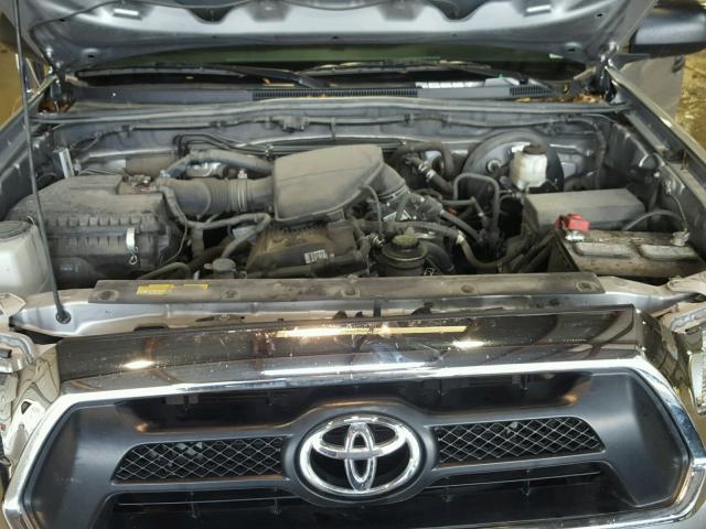 5TFJX4GNXEX033367 - 2014 TOYOTA TACOMA DOU SILVER photo 7