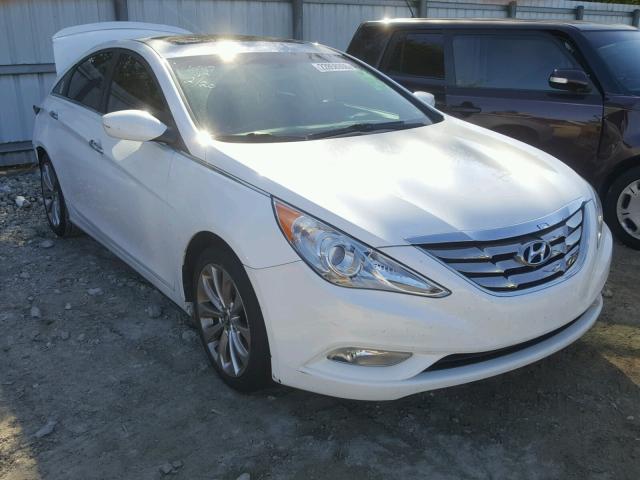 5NPEC4AC5DH778400 - 2013 HYUNDAI SONATA SE WHITE photo 1