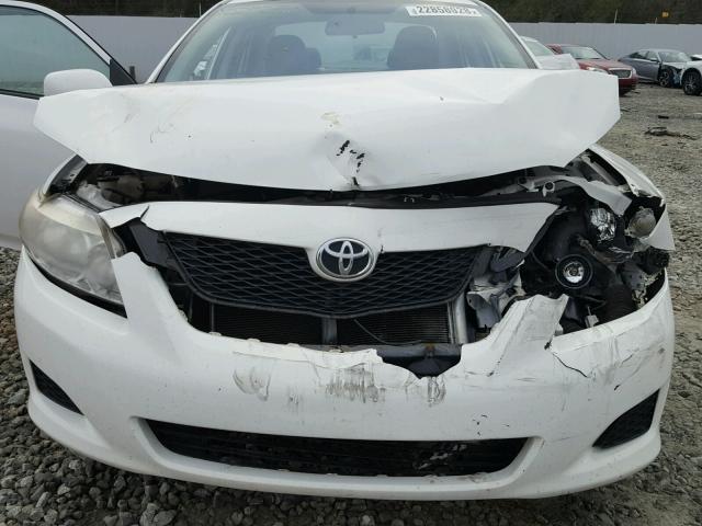 1NXBU4EE8AZ333402 - 2010 TOYOTA COROLLA BA WHITE photo 9