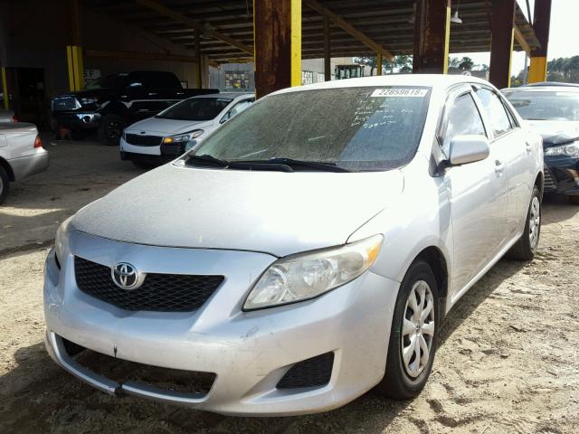 1NXBU4EE3AZ286330 - 2010 TOYOTA COROLLA BA SILVER photo 2