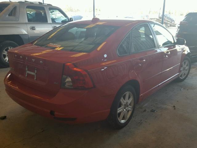YV1382MS3A2495078 - 2010 VOLVO S40 2.4I RED photo 4